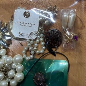 Bag of Jewelry!
